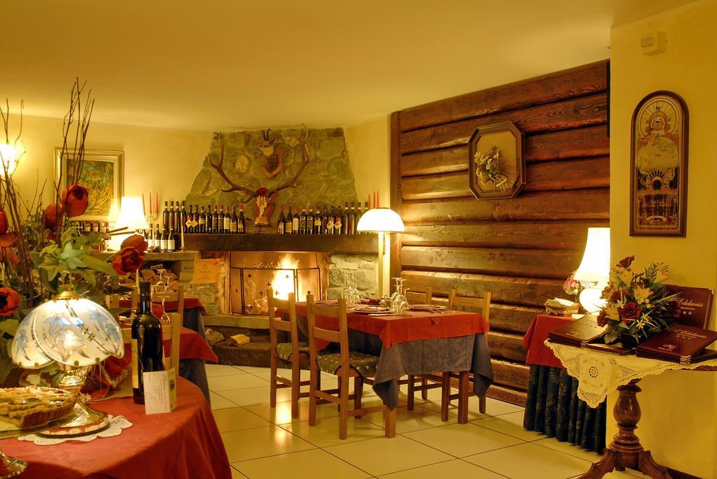 Hotel Edelweiss & Spa Cesana Torinese Exterior foto